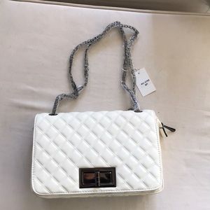 BRAND NEW - Quilted Handbag